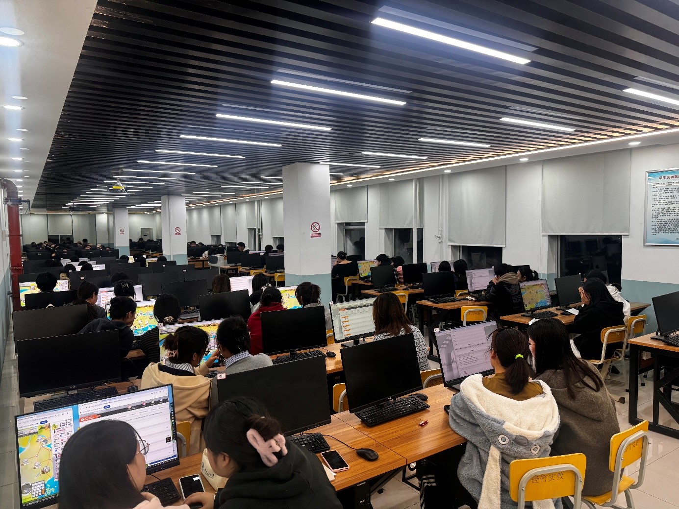 第二届甘肃省公共危机应急决策大赛 bat365官方网站校内选拔赛圆满落幕