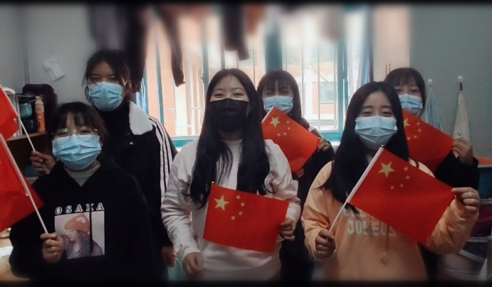 bat365官网平台市场营销专业党团班集体在行动 制作《凝心聚力 共抗疫情》视频